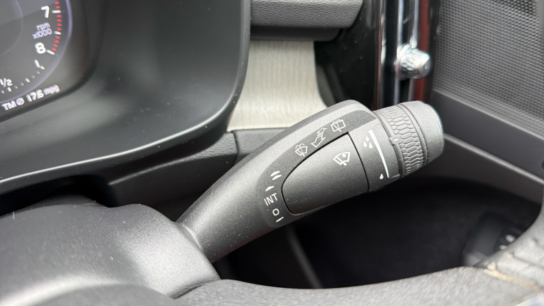 Volvo Xc40 1.5 T3 [163] Inscription 5dr Petrol Estate